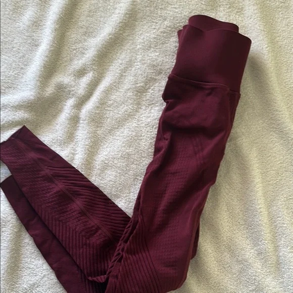 Fabletics SculptKnit Burgundy Leggings - Picture 3 of 5